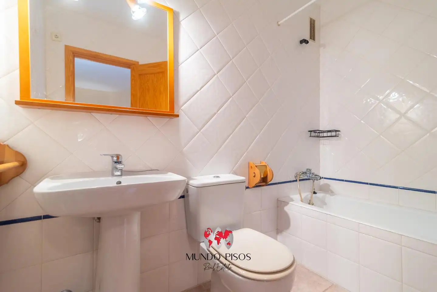 Baño de Casa adosada en venta en Calvià con Aire acondicionado, Calefacción y Terraza