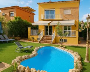 Swimming pool of House or chalet for sale in La Granada  with Air Conditioner, Heating and Private garden