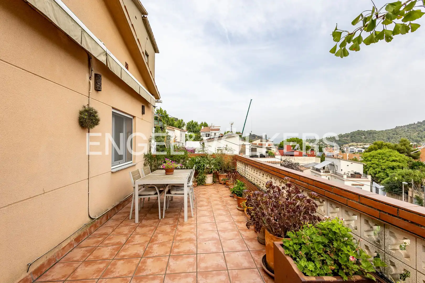 Terrassa de Apartament en venda en Sant Just Desvern amb Aire condicionat, Calefacció i Jardí privat