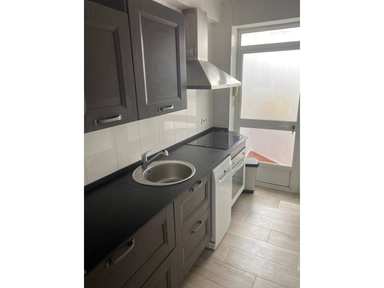 Cocina de Piso de alquiler en  Cádiz Capital