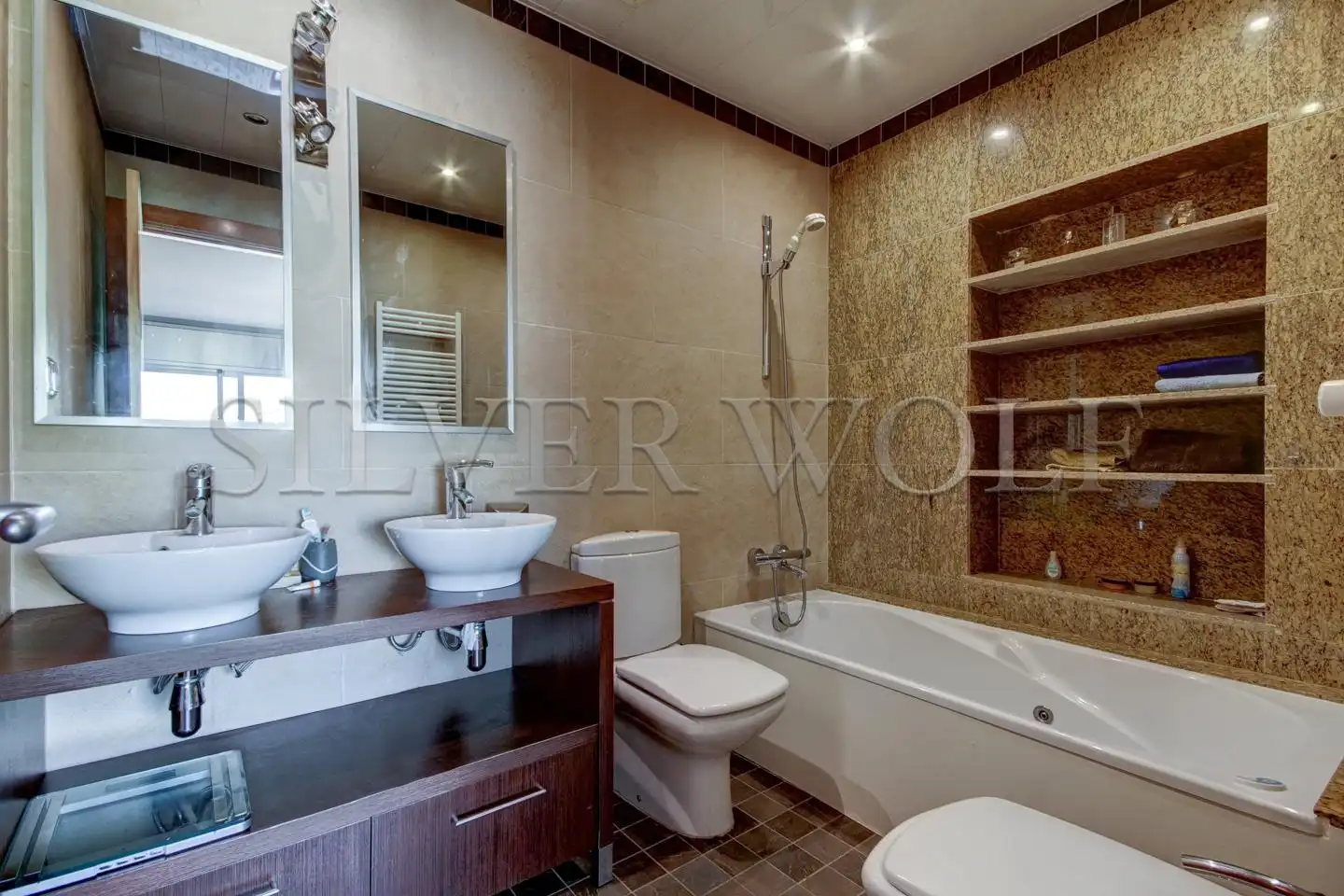 Bathroom of Houses for sale in Santa Eulàlia de Ronçana  with Air Conditioner, Heating and Private garden