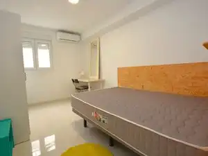Bedroom of Buildings for sale in Sevilla
