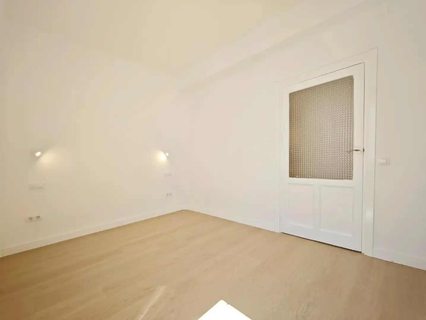 Schlafzimmer von Wohnung zur Miete in Madrid mit Klimaanlage, Heizung und Terrasse