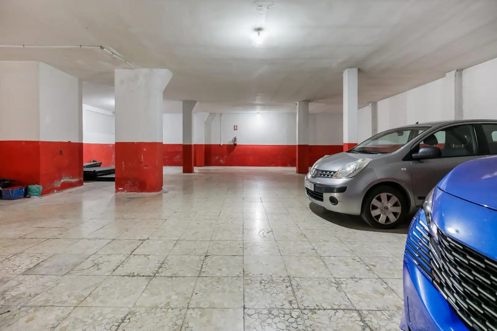 Local en venta en Calle LOMA DE DILAR, Crta. De la Sierra