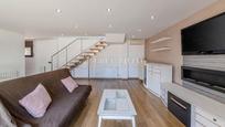 Sala d'estar de Casa o xalet en venda en Canyelles amb Aire condicionat, Terrassa i Piscina