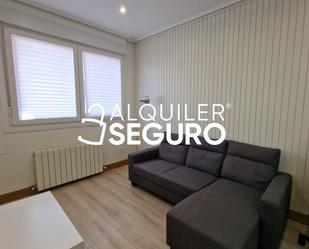 Bedroom of Flat to rent in Bilbao   with Heating