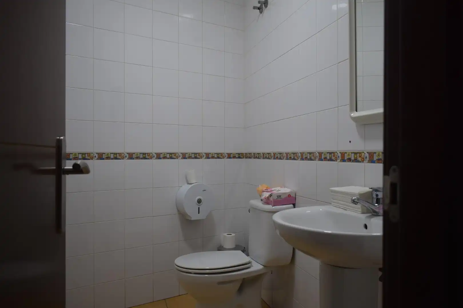 Baño de Edificio en venta en San Bartolomé de la Torre