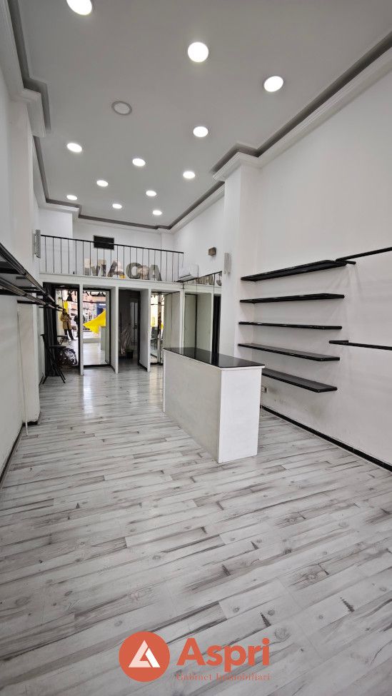 Premises to rent in  Barcelona Capital  with Air Conditioner