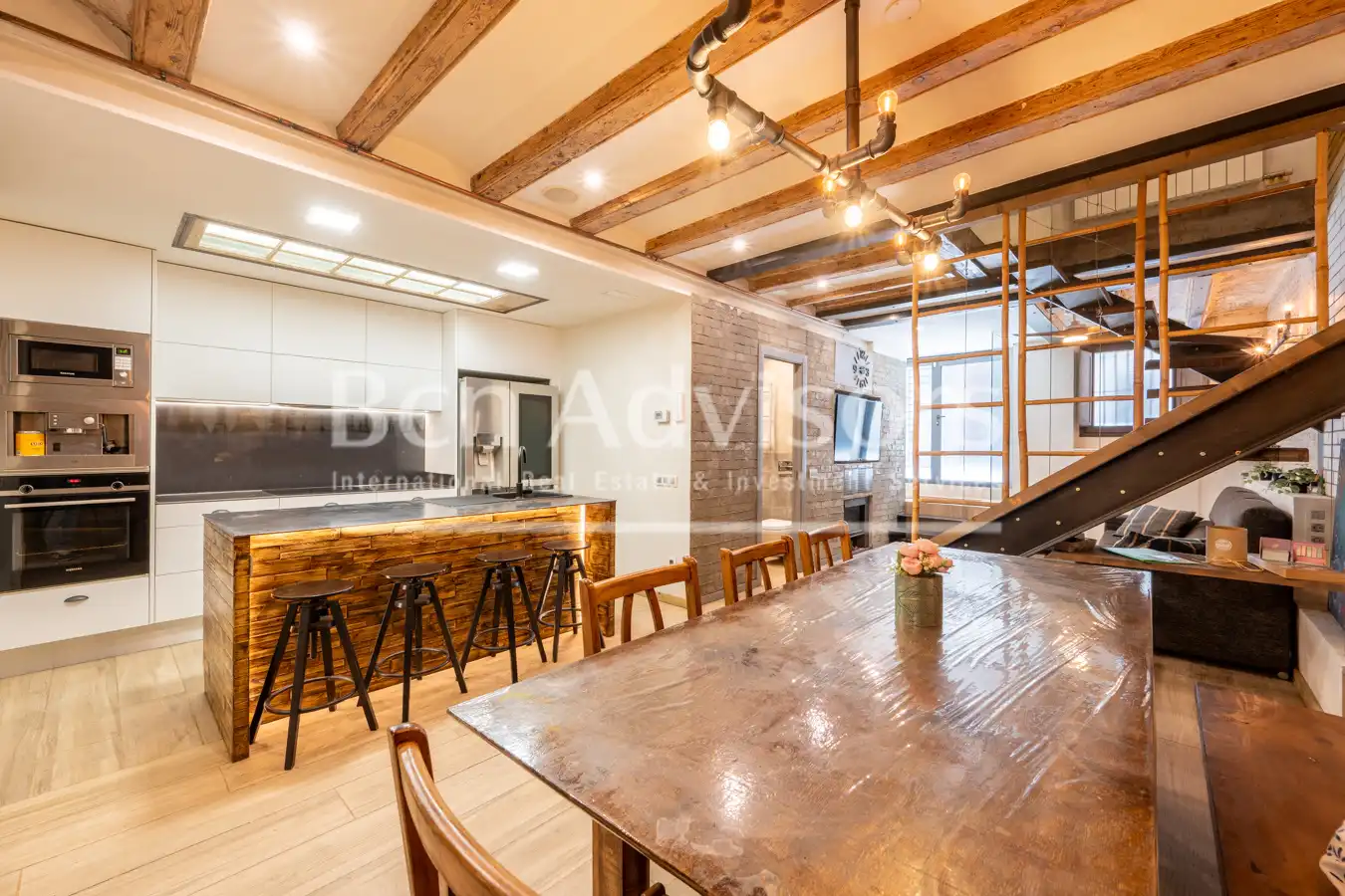 Duplexes for sale in Barcelona  with Air Conditioner, Heating and Parquet flooring