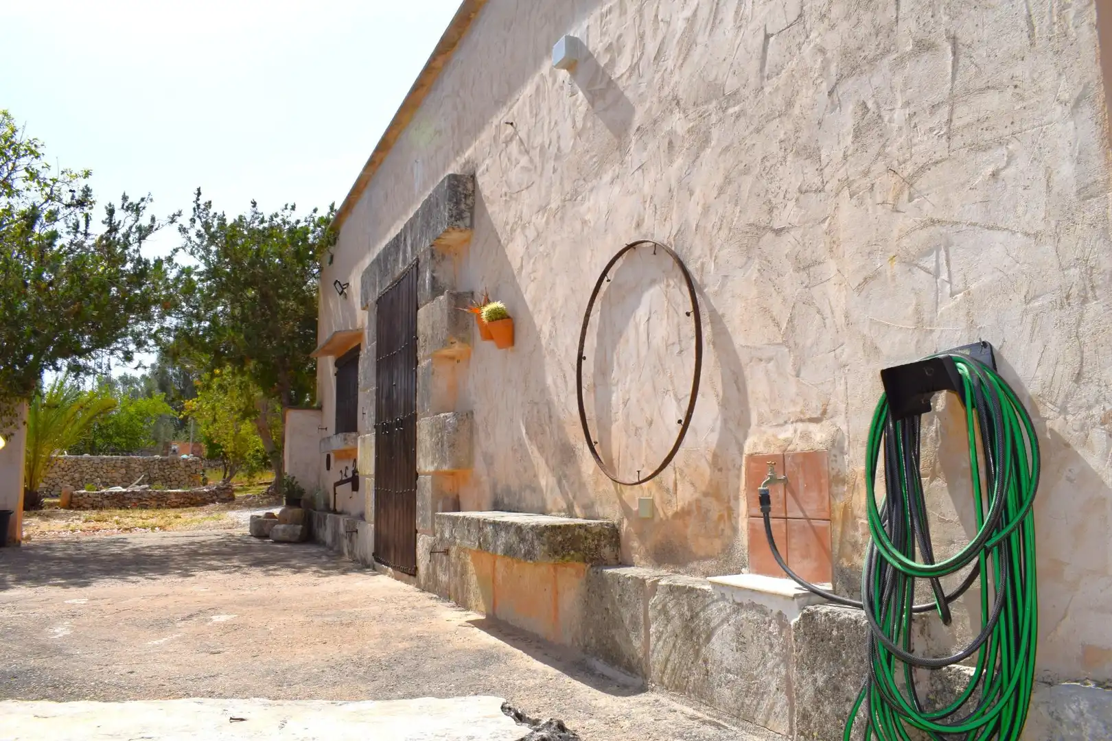 Vista exterior de Finca rústica en venta en Muro con Aire acondicionado, Jardín privado y Terraza