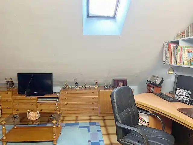 Piso en venta en Torrelavega  con Calefacción y Trastero