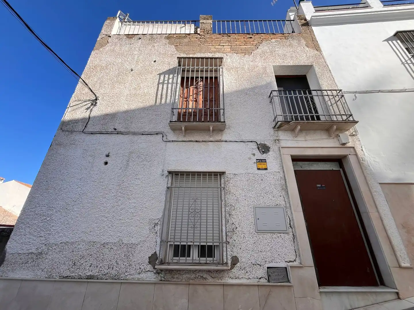 Vista exterior de Casa adosada en venda en Estepa amb Terrassa