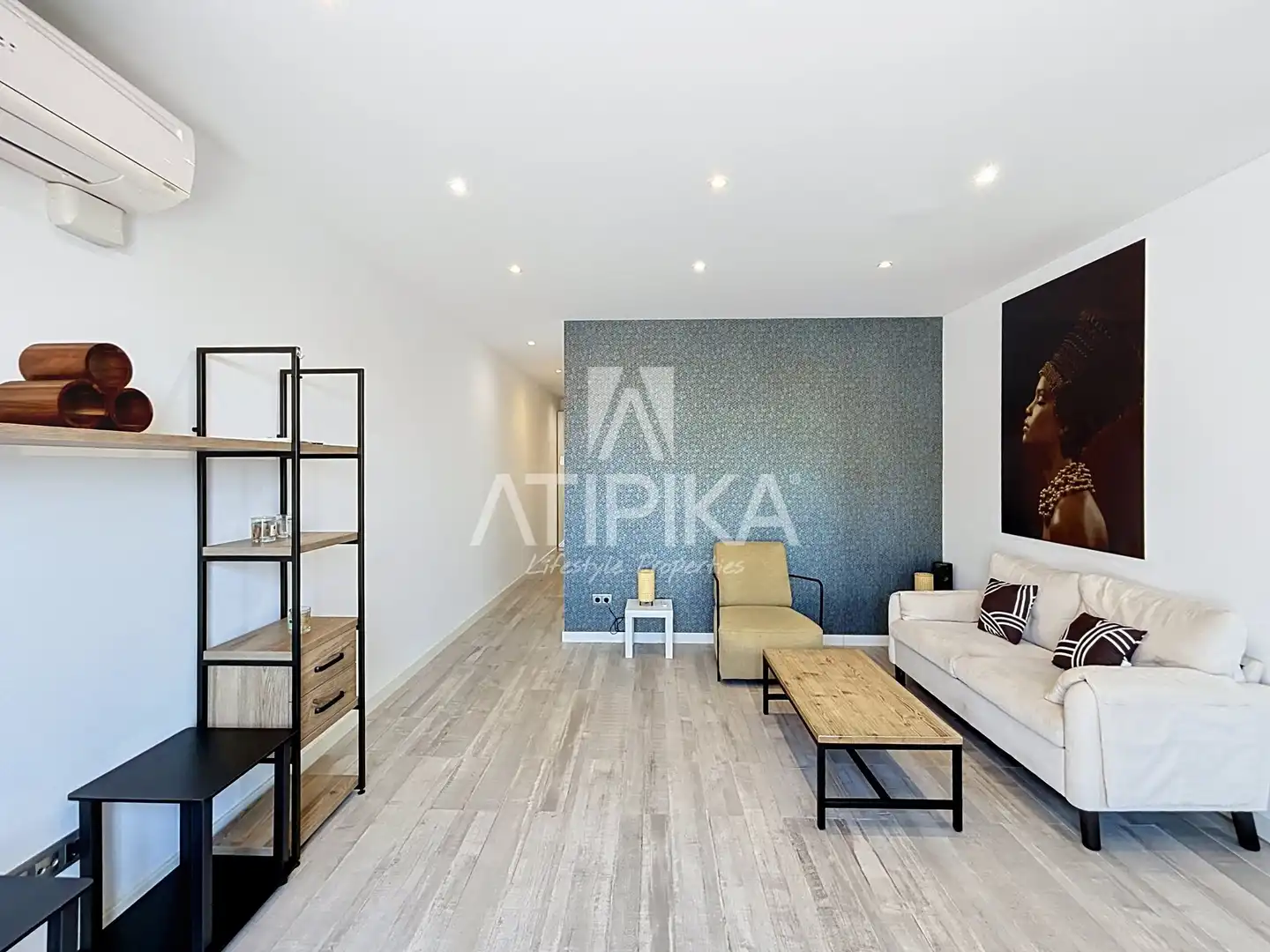 Wohnzimmer von Dachboden zur Miete in Barcelona mit Klimaanlage, Heizung und Parkett