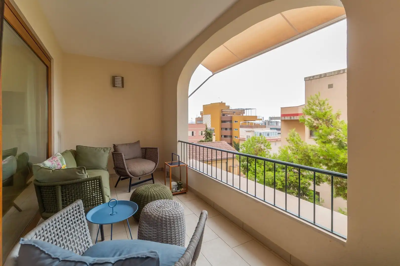 Terraza de Piso en venta en  Palma de Mallorca con Calefacción, Parquet y Terraza