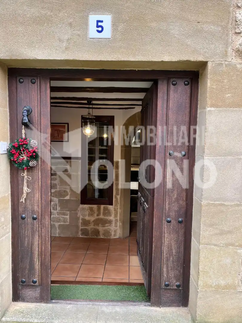 Casa o xalet en venda en Sajazarra amb Calefacció, Terrassa i Forn