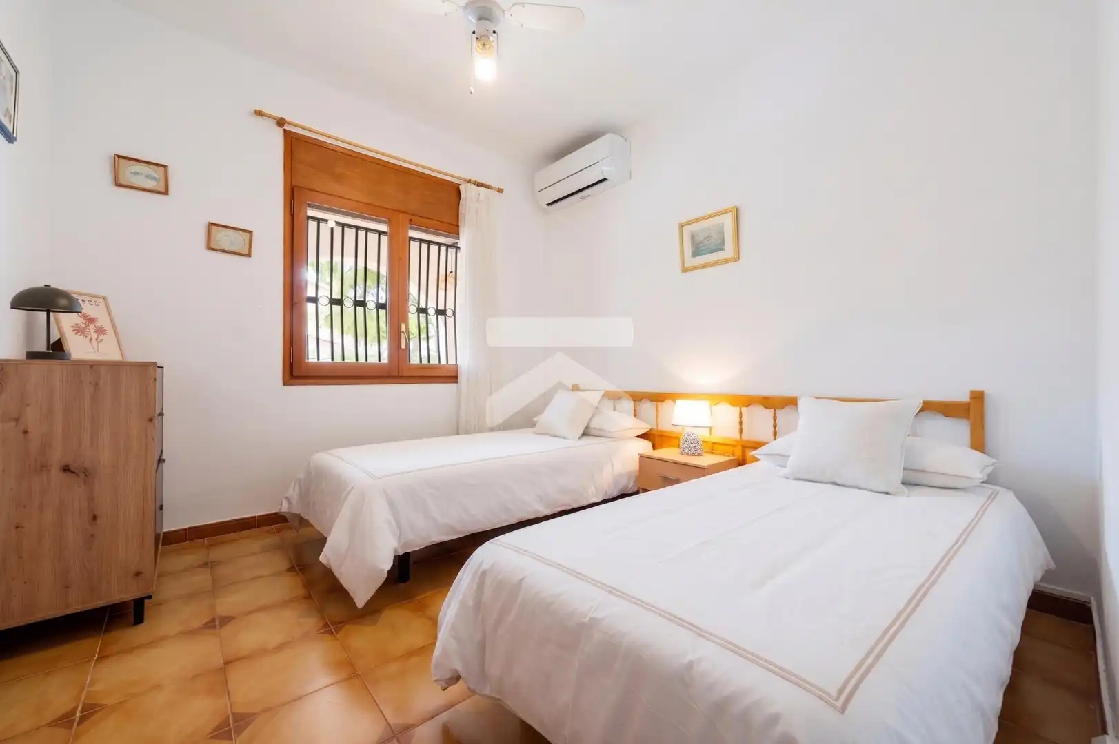 Bedroom of Houses for sale in L'Ametlla de Mar   with Air Conditioner, Heating and Private garden