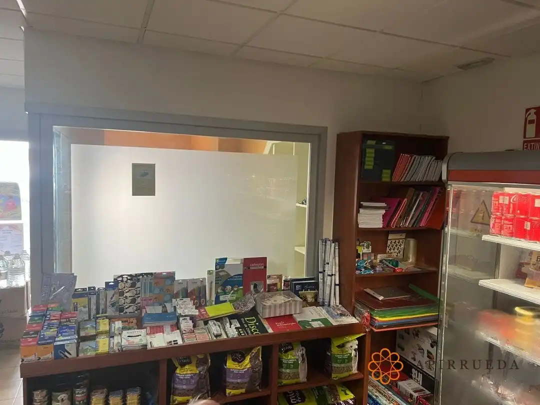 Commercial properties for sale in La Zaida  with Air Conditioner and Furnished