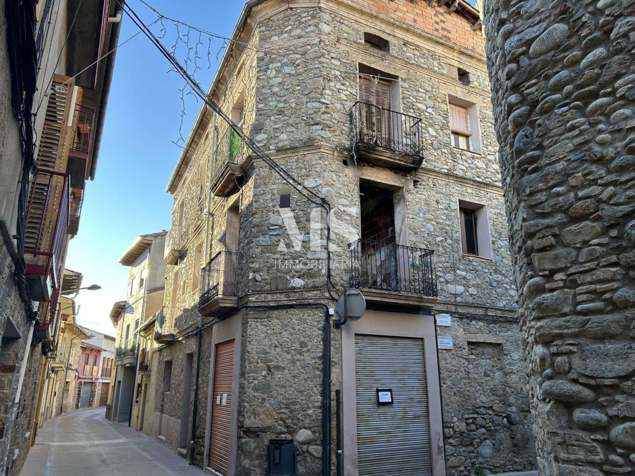 Vista exterior de Finca rústica en venda en Montesquiu amb Terrassa
