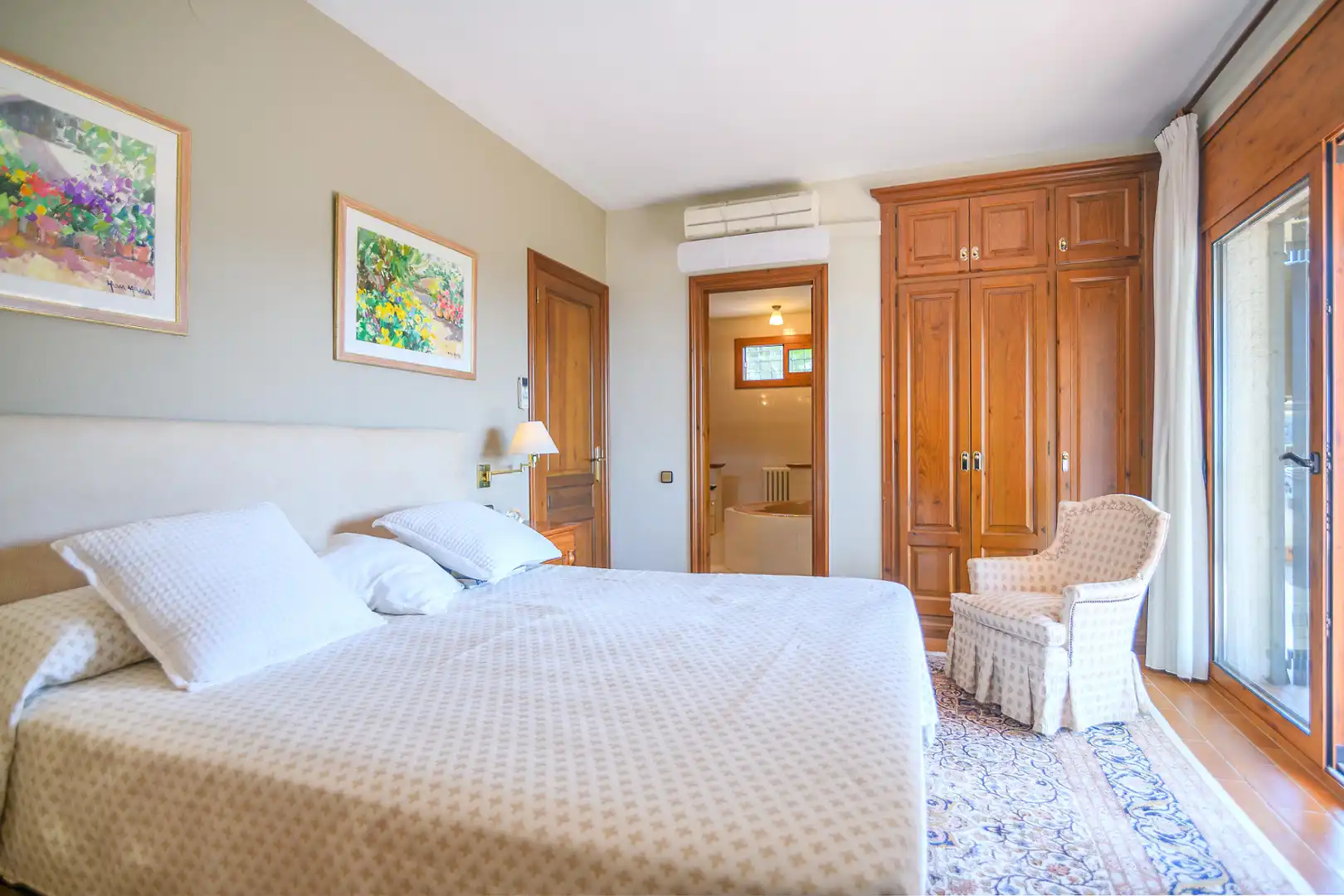 Bedroom of Houses for sale in Cabrils  with Air Conditioner, Heating and Private garden