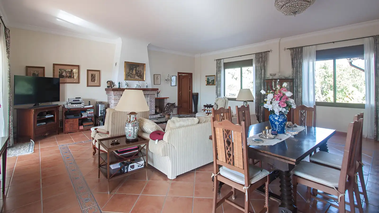 House with pool for sale in Estepona Pueblo, imagen 10