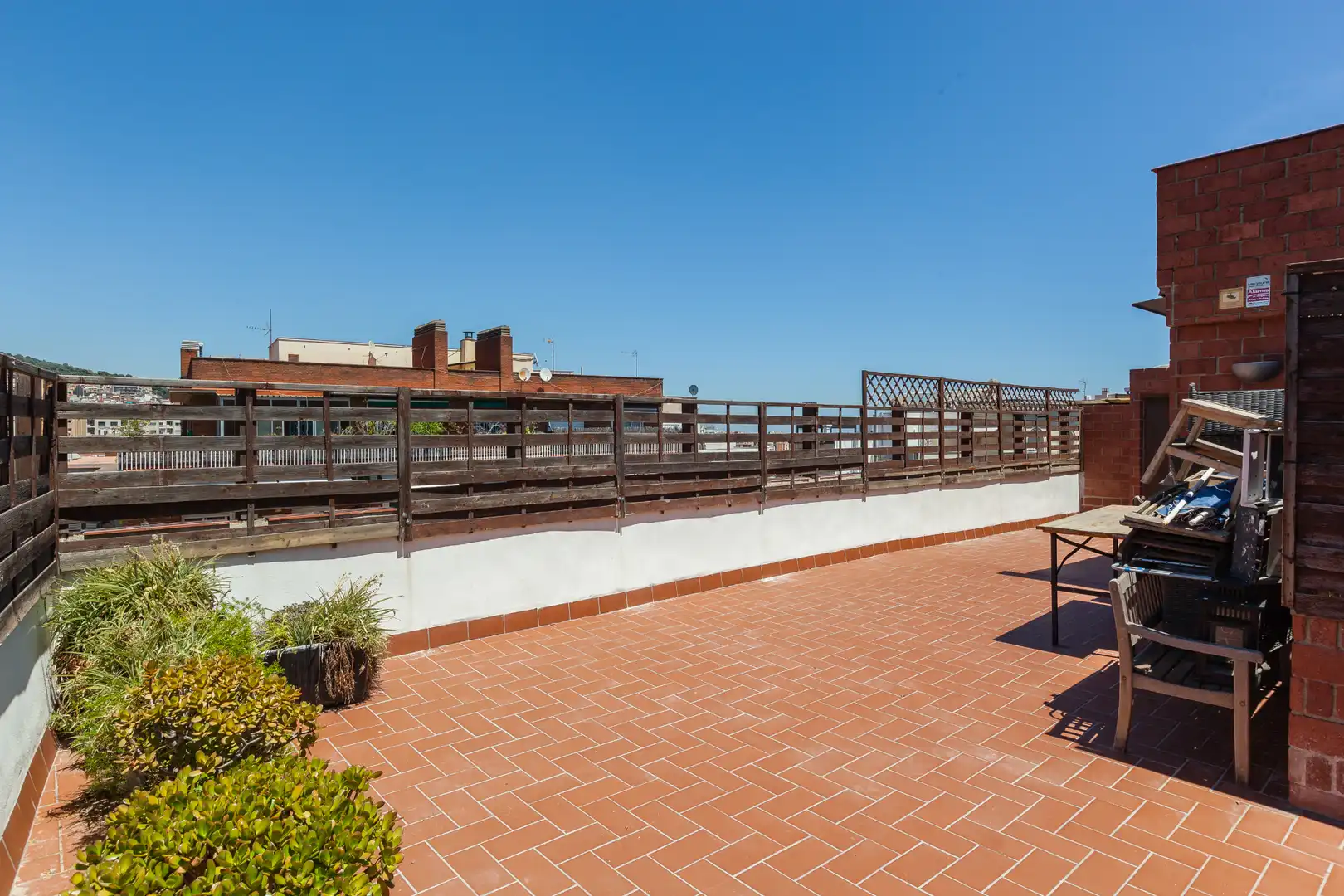 Terrasse von Dachboden zum Verkauf in Barcelona mit Klimaanlage, Terrasse und Abstellraum