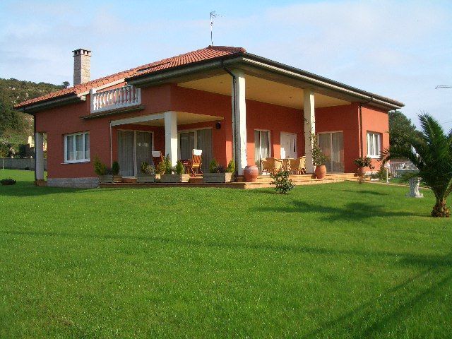 Jardín de Casa o chalet en venta en Llanes con Calefacción, Jardín privado y Terraza
