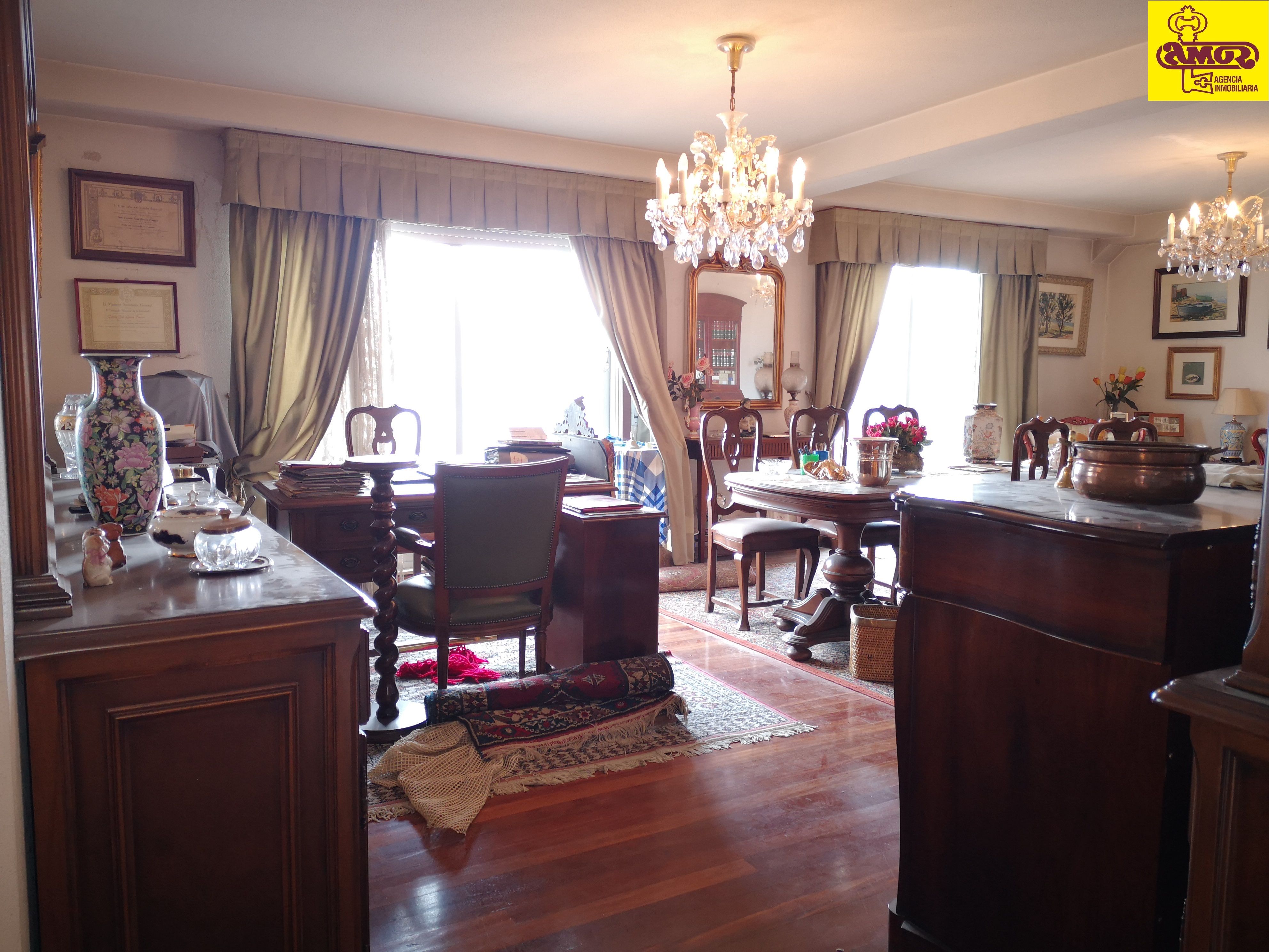 Dining room of Flat for sale in Santiago de Compostela   with Heating