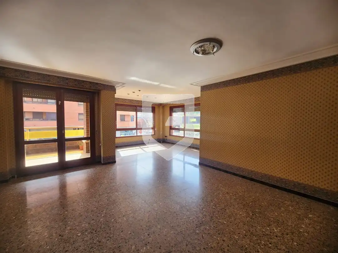 Flat with terrace for sale in Piscinas, imagen 4