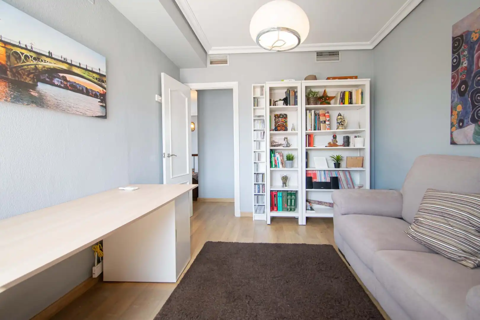 Sala d'estar de Casa o xalet en venda en Gines amb Aire condicionat, Calefacció i Jardí privat