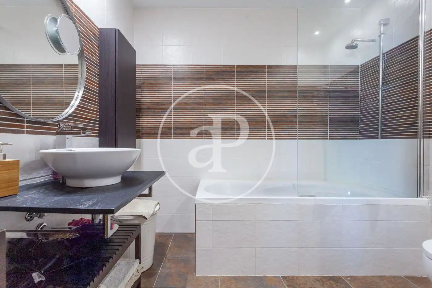 Baño de Ático en venta en Valencia con Aire acondicionado, Calefacción y Terraza