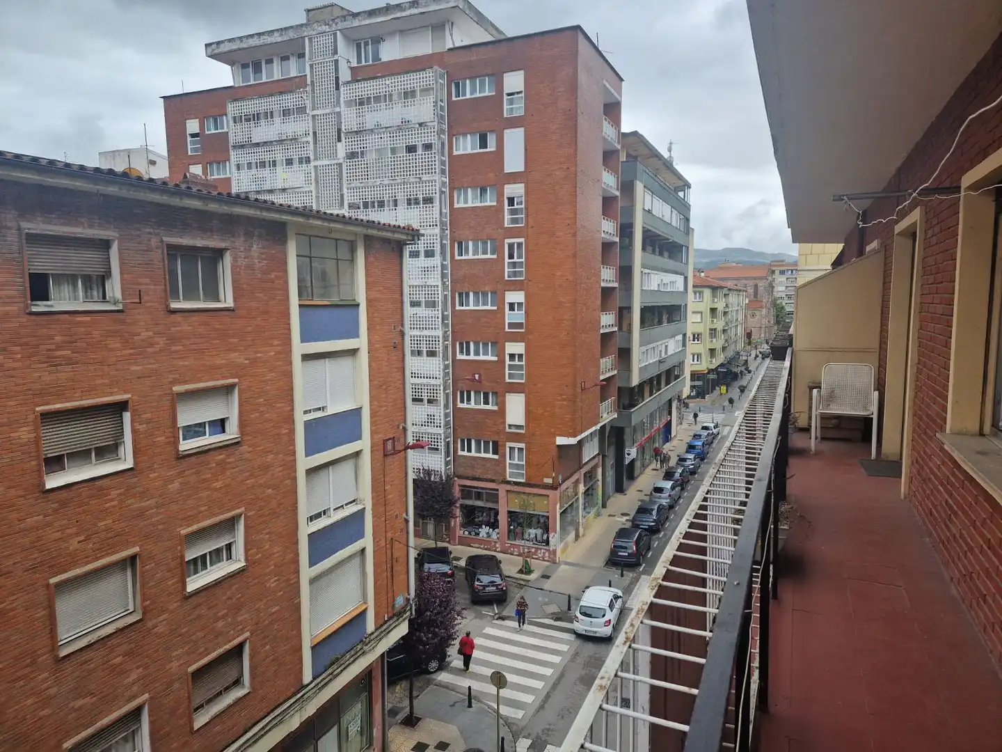 Außenansicht von Wohnung zum Verkauf in Torrelavega  mit Heizung und Terrasse