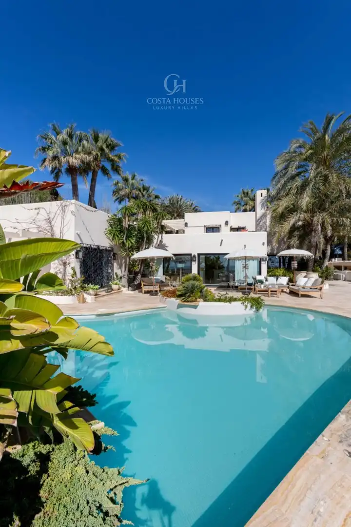 Detached house with pool for sale in Casco Urbano, imagen 22