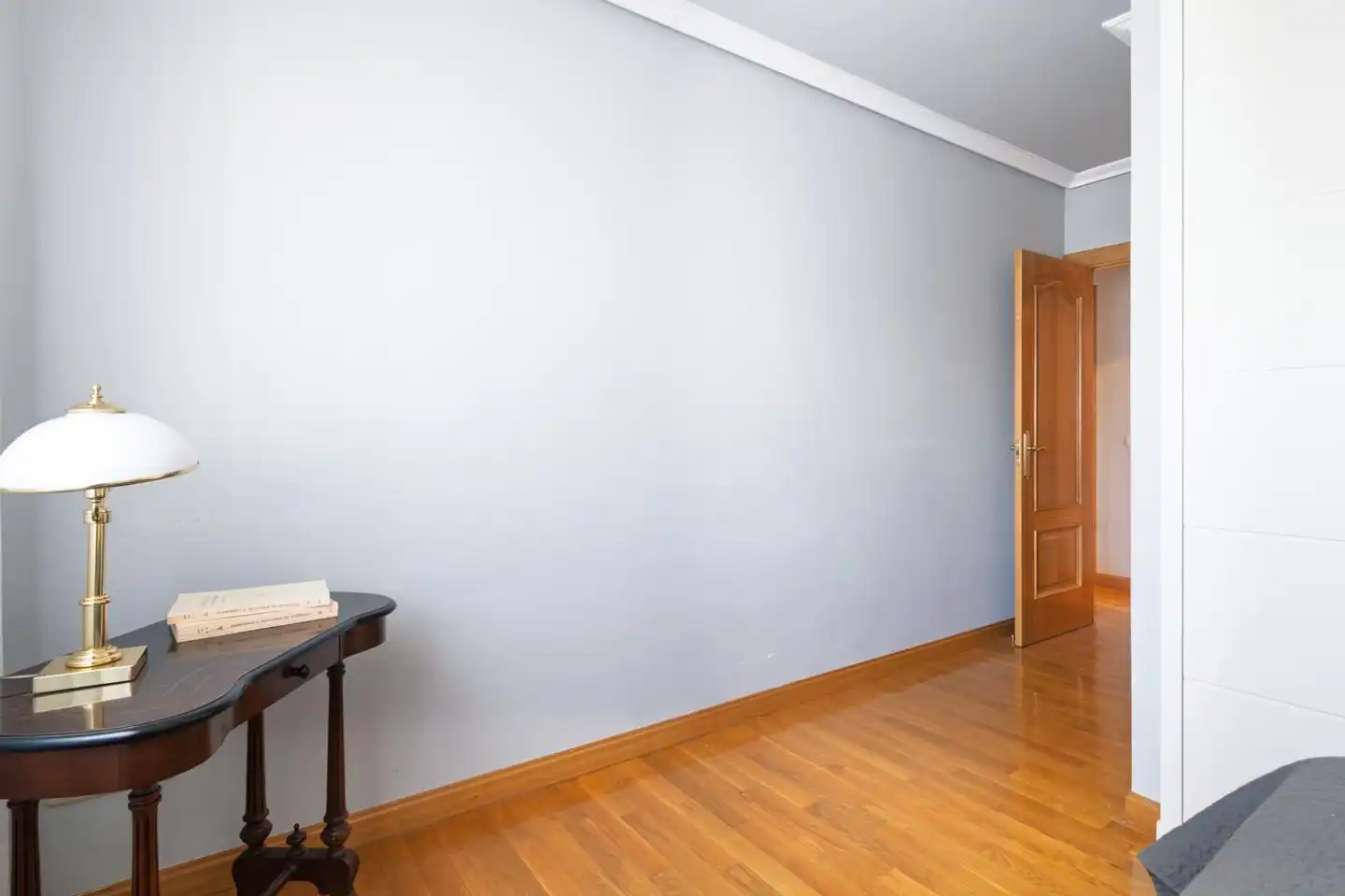Flat for sale in Felisa Munárriz, Milagrosa