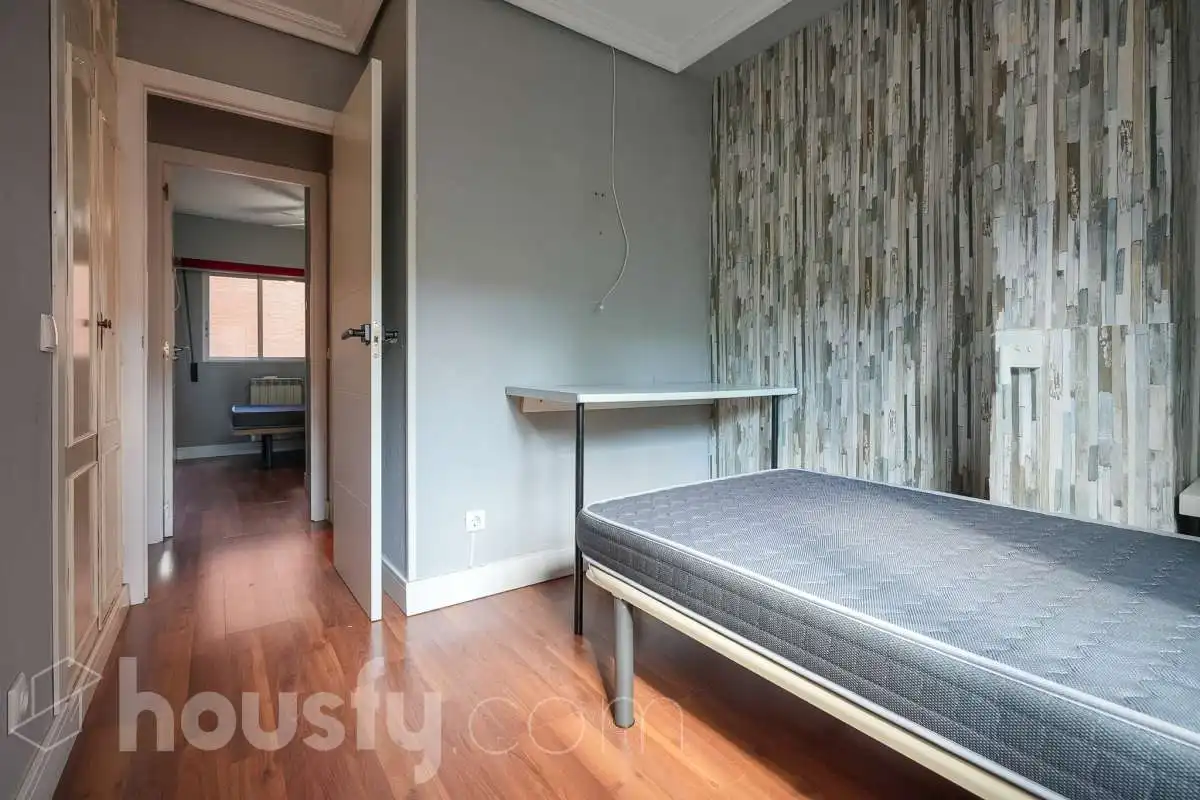 Habitación de Piso en venta en Torrejón de Ardoz con Calefacción, Terraza y Trastero