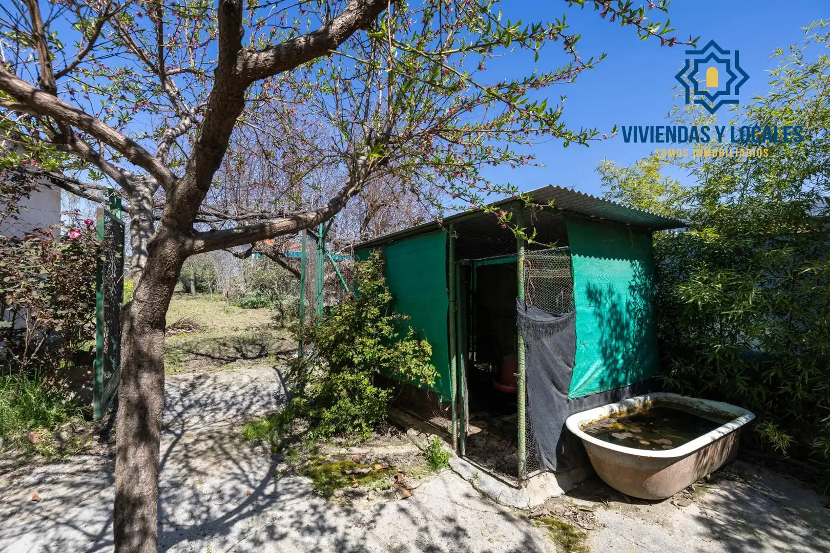 Finca rústica en venta en Armilla con Jardín privado y Terraza