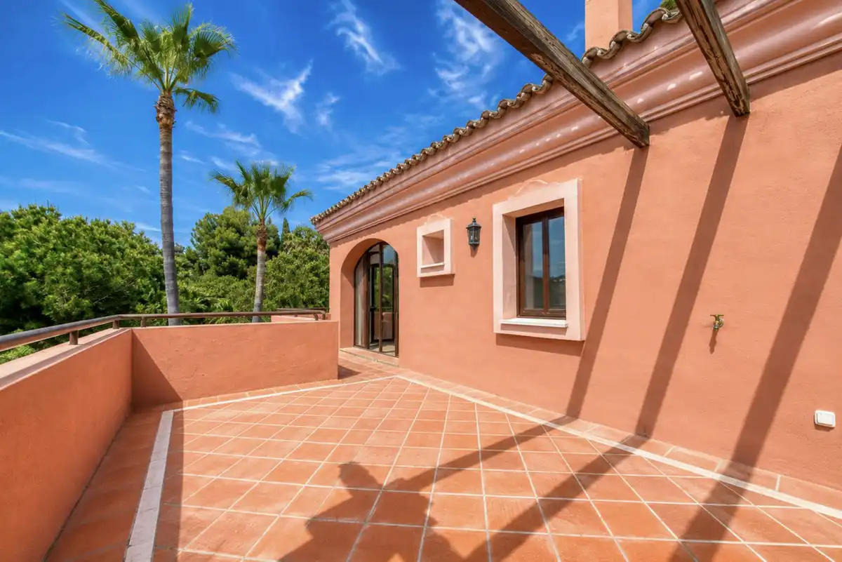 Terrassa de Dúplex en venda en Marbella amb Aire condicionat, Terrassa i Traster