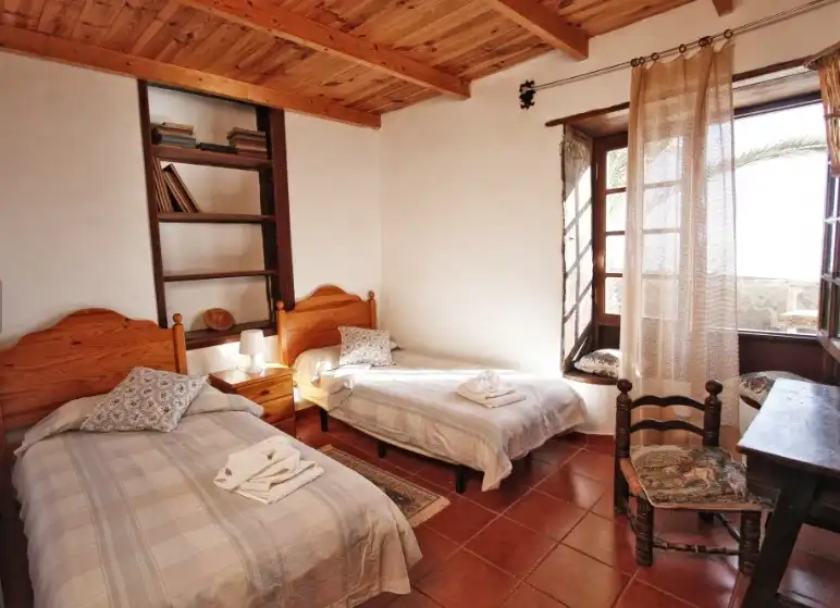 Dormitori de Casa o xalet en venda en Icod de los Vinos amb Jardí privat i Terrassa