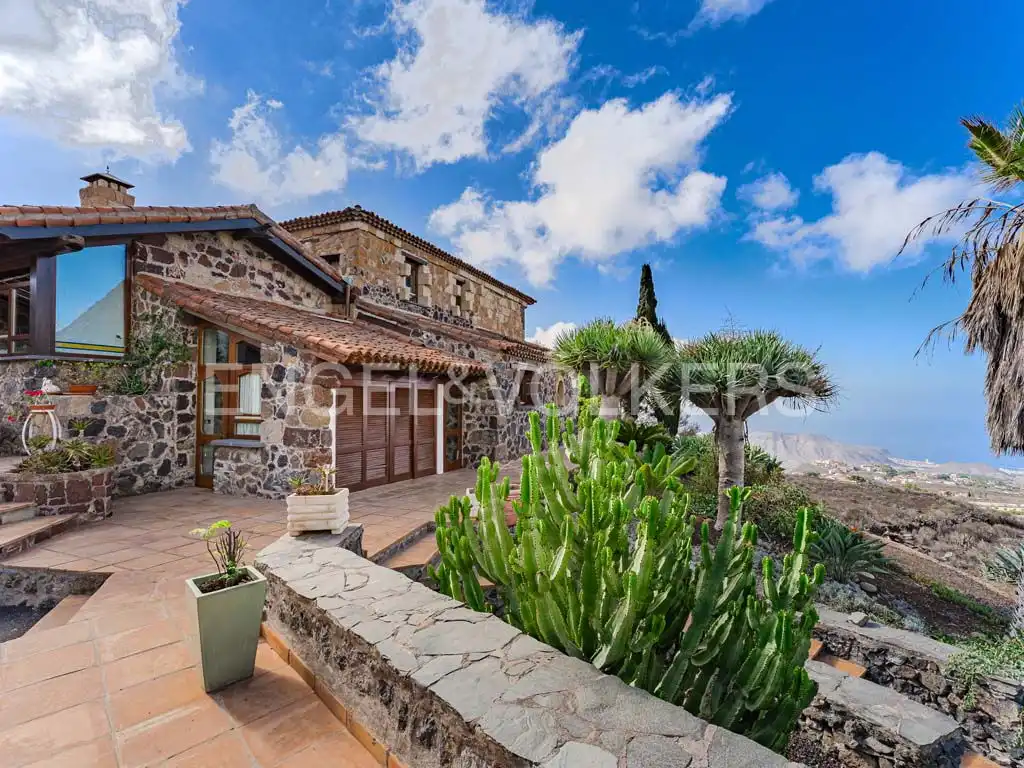 Vista exterior de Casa o xalet en venda en Arona pueblo