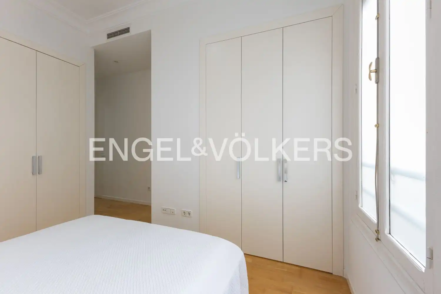 Flat with terrace to rent in Carrer del Comte d'Altea, imagen 16