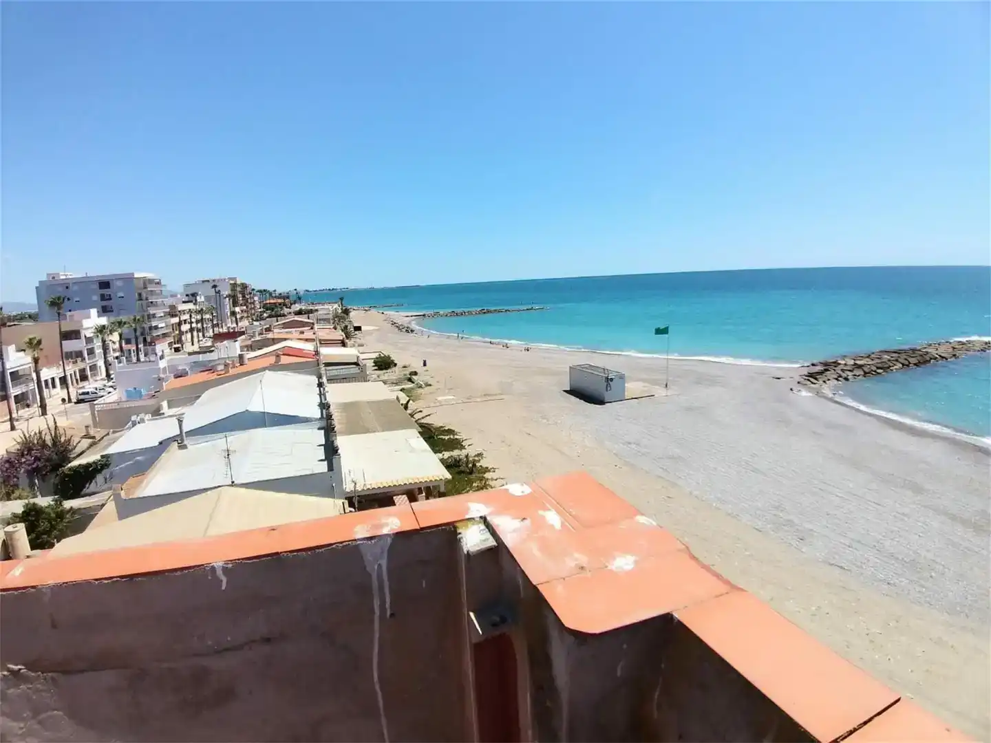 Vista exterior de Casa adosada en venda en Nules amb Balcó
