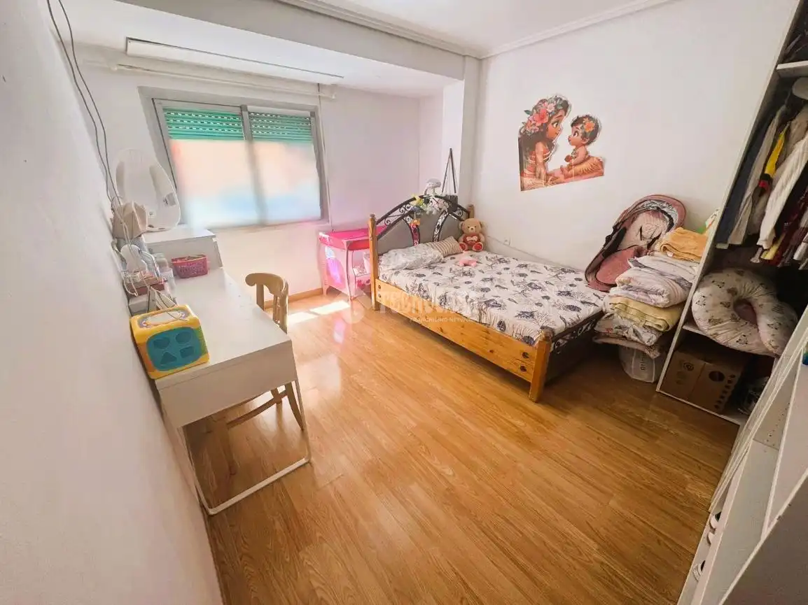 Habitación de Piso en venta en Alaquàs con Aire acondicionado, Parquet y Balcón