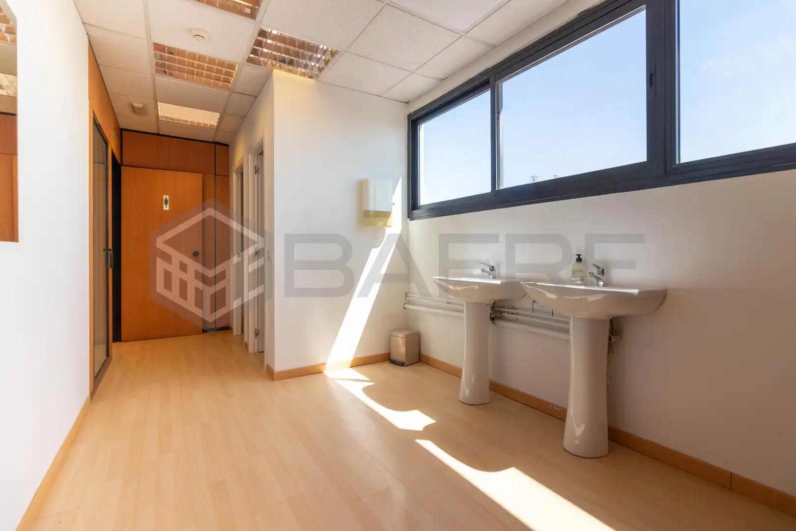 Local comercial de lloguer a Calle del Mar Mediterráneo, imagen 35