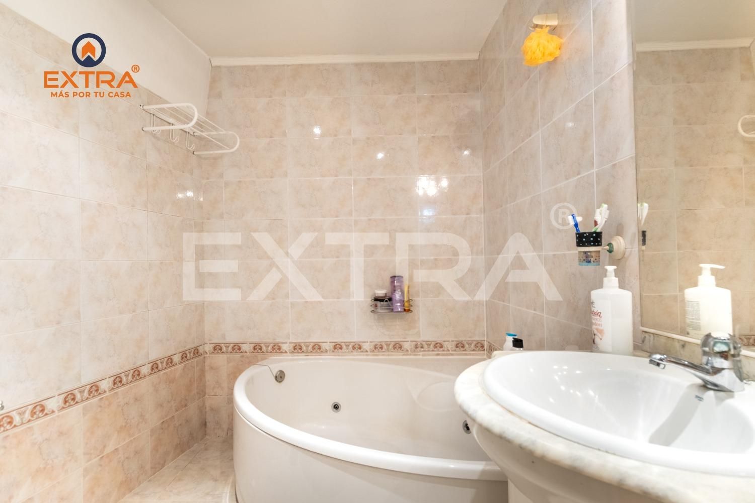 Bany de Dúplex en venda en  Madrid Capital amb Aire condicionat i Calefacció