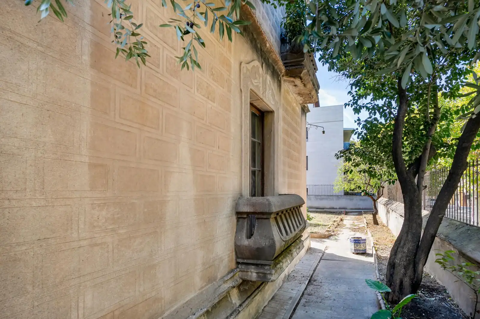 Vista exterior de Casa o chalet en venta en Sant Feliu de Llobregat con Calefacción, Jardín privado y Terraza