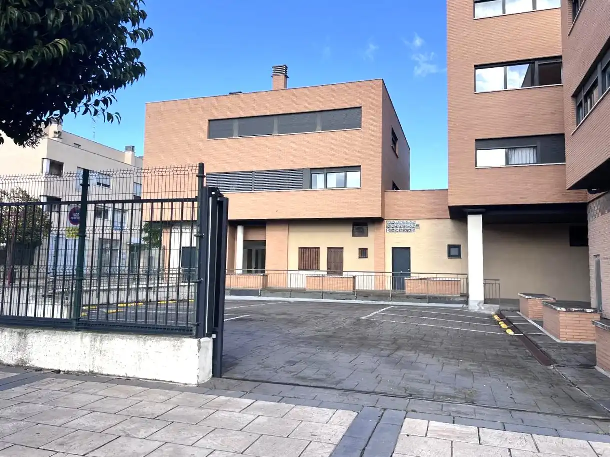 Parcheggio in vendita a Julian Fernandez Ollero, imagen 3