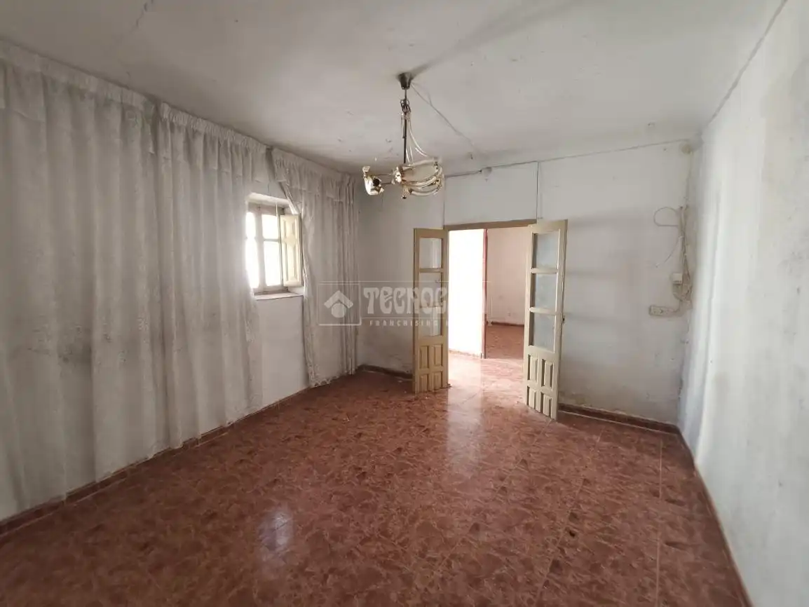 Sala de estar de Casa adosada en venta en Darro