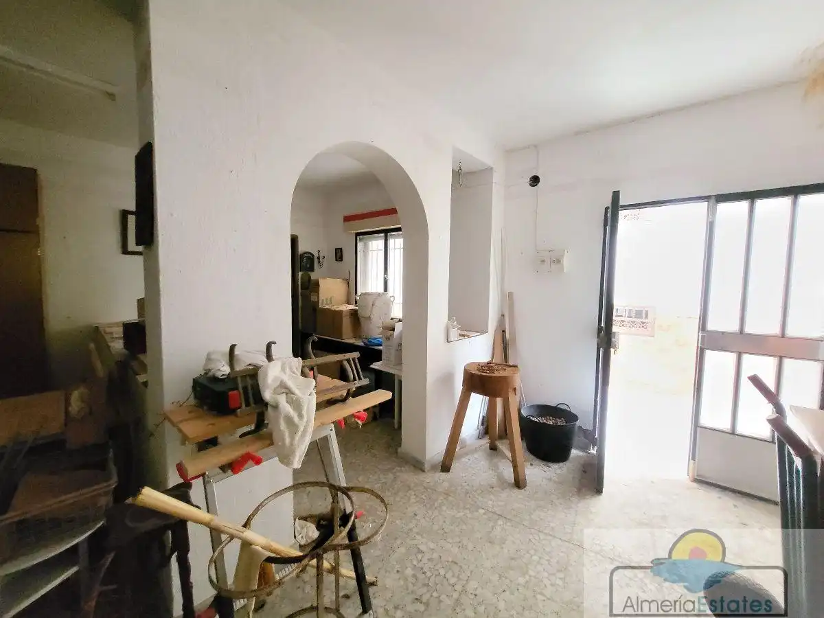 Garaje en venta en Sierro