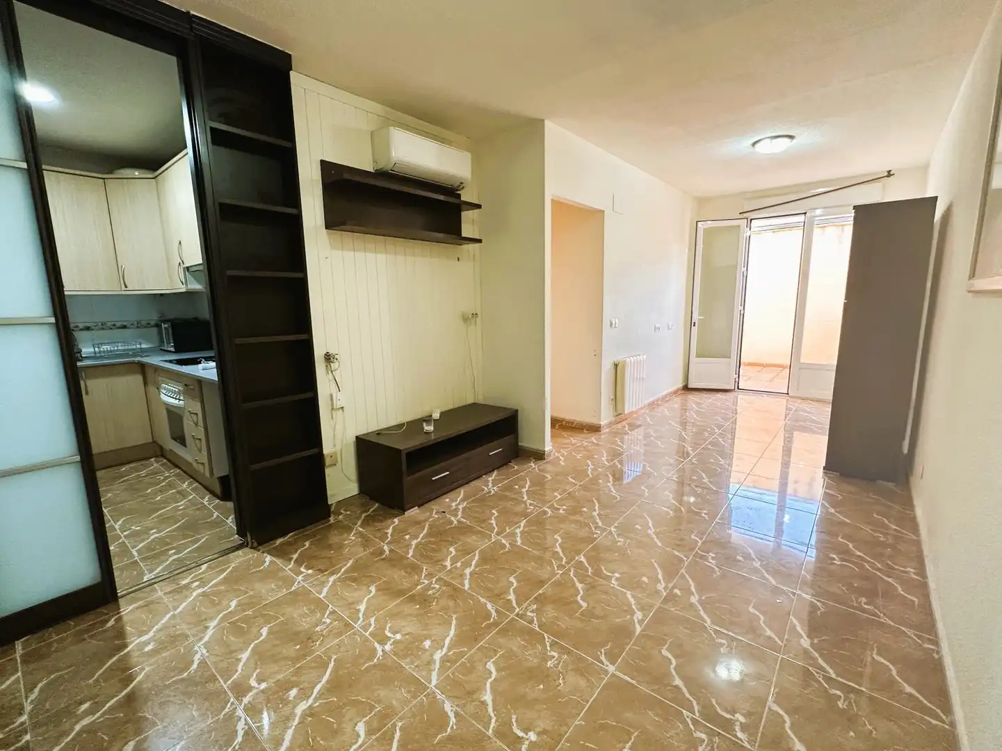 Sala d'estar de Pis en venda en Villarejo de Salvanés amb Aire condicionat i Calefacció