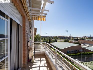 Apartamento con ascensor en venta en Calle Torre Quebrada
