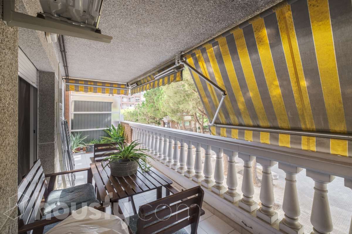 Piso en venta en Carrer de Joan Oliver, ., Estruch - Eixample